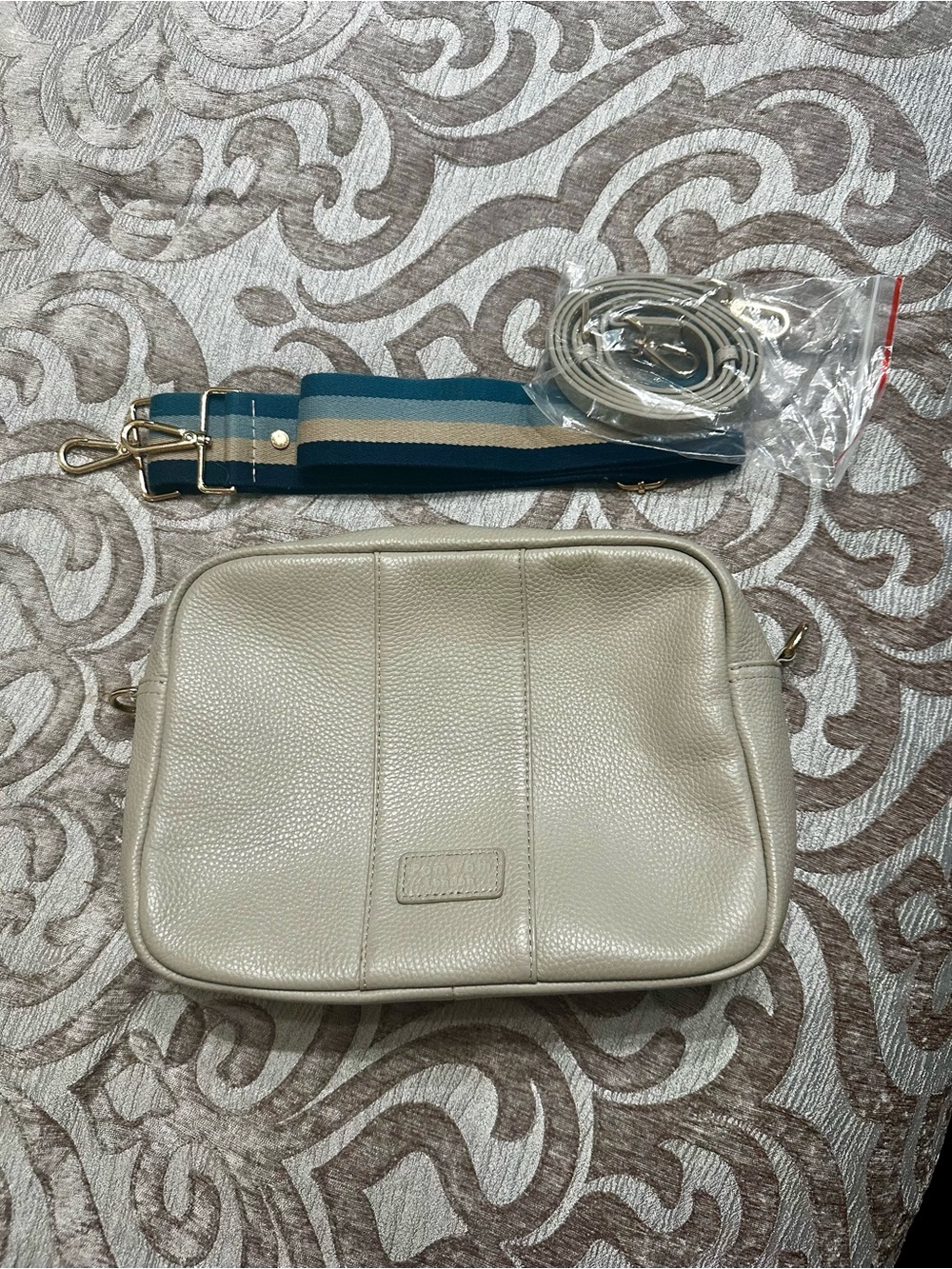 Pom Pom London Pebbled Leather Bag in Light Cream